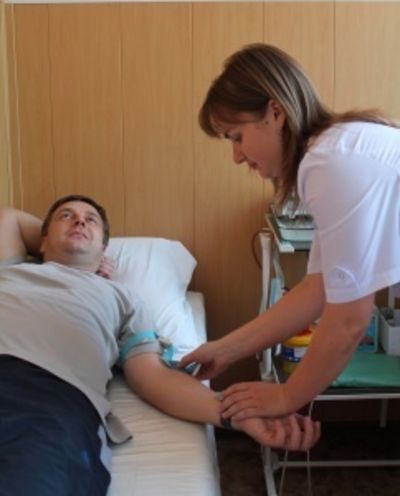 Внутривенное лазерное облучение крови